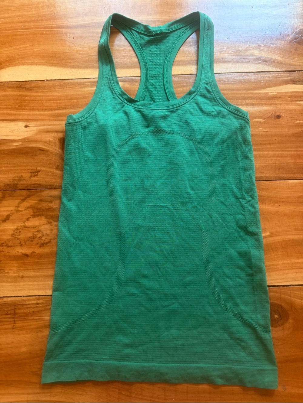 lululemon Swiftly Tank, Size 2, Raceway Green 💚💚💚 Good Condition